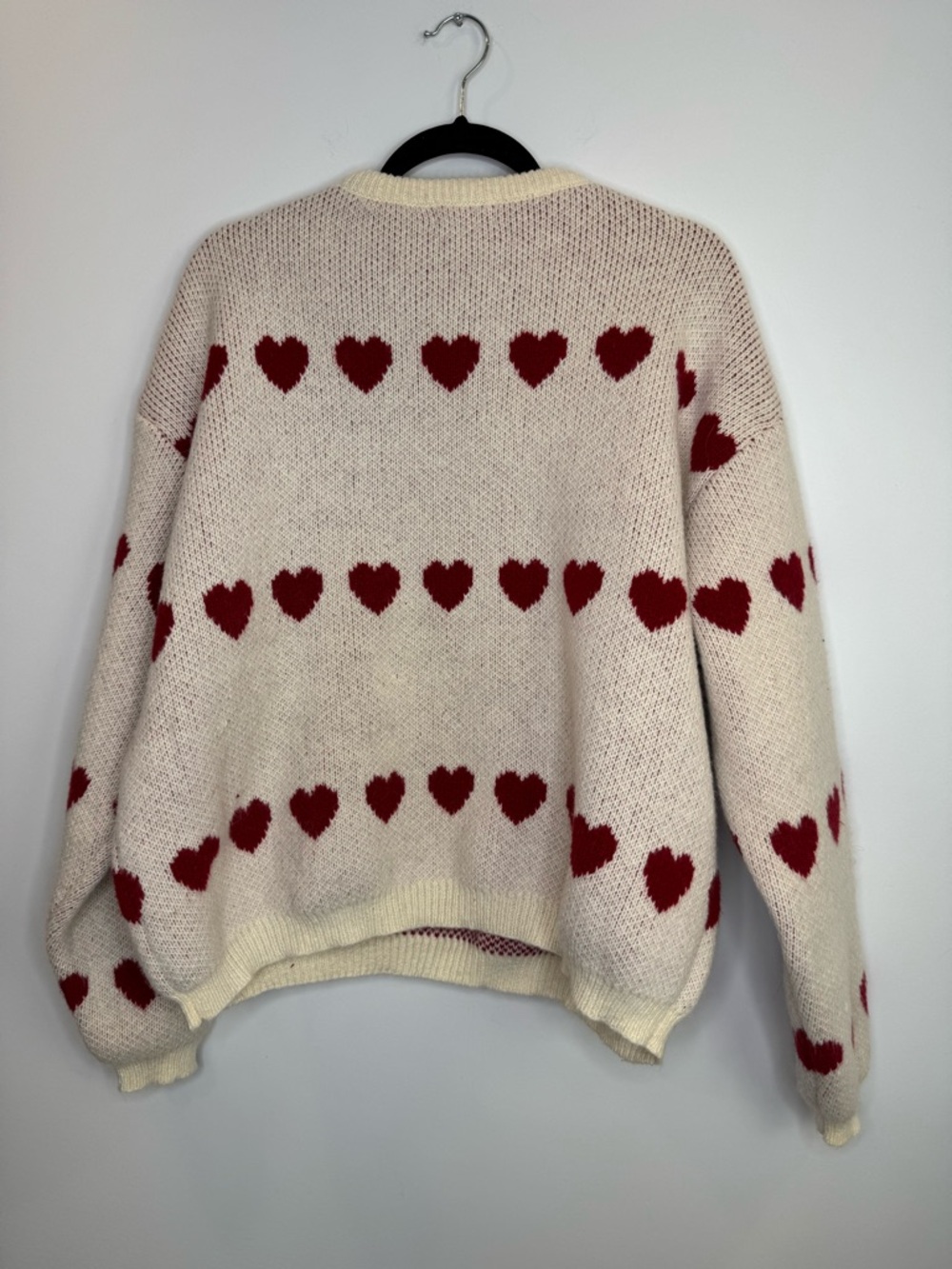 Womance Cream plush Sweater with Red Heart Pattern size XL - Picture 7 of 7